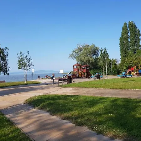 Zsofi Apartman * Fonyód