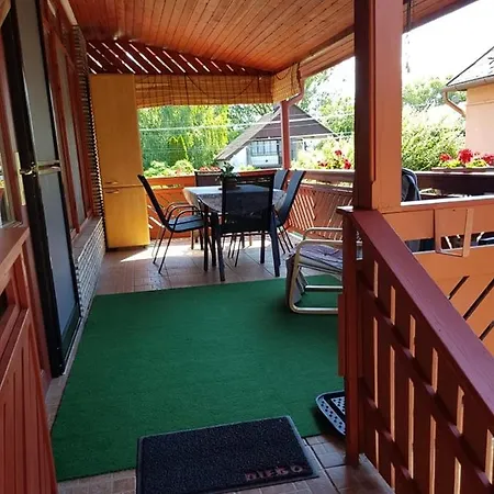 Zsofi Apartman Fonyód