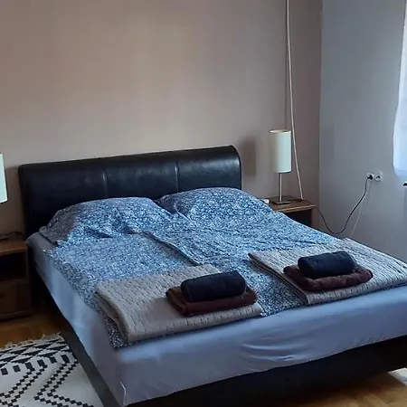 Διαμέρισμα Zsofi Apartman *