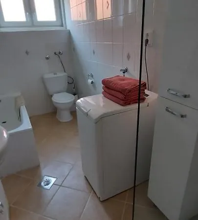 Zsofi Apartman Lägenhet